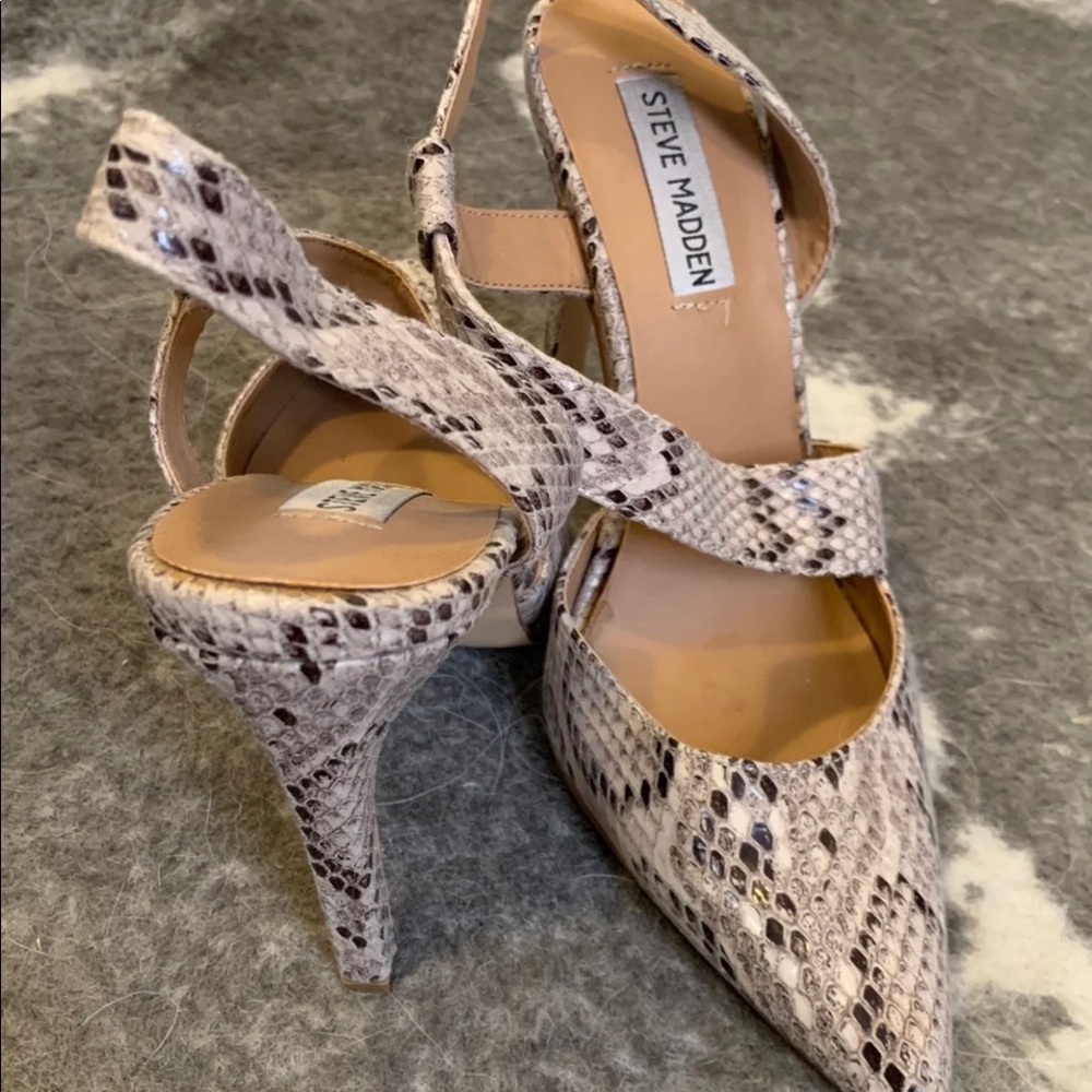 Heels - Picture 3 of 4